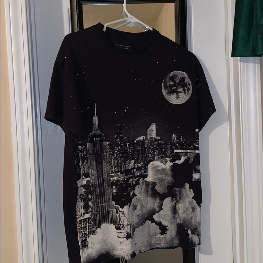Zoo York M tee.